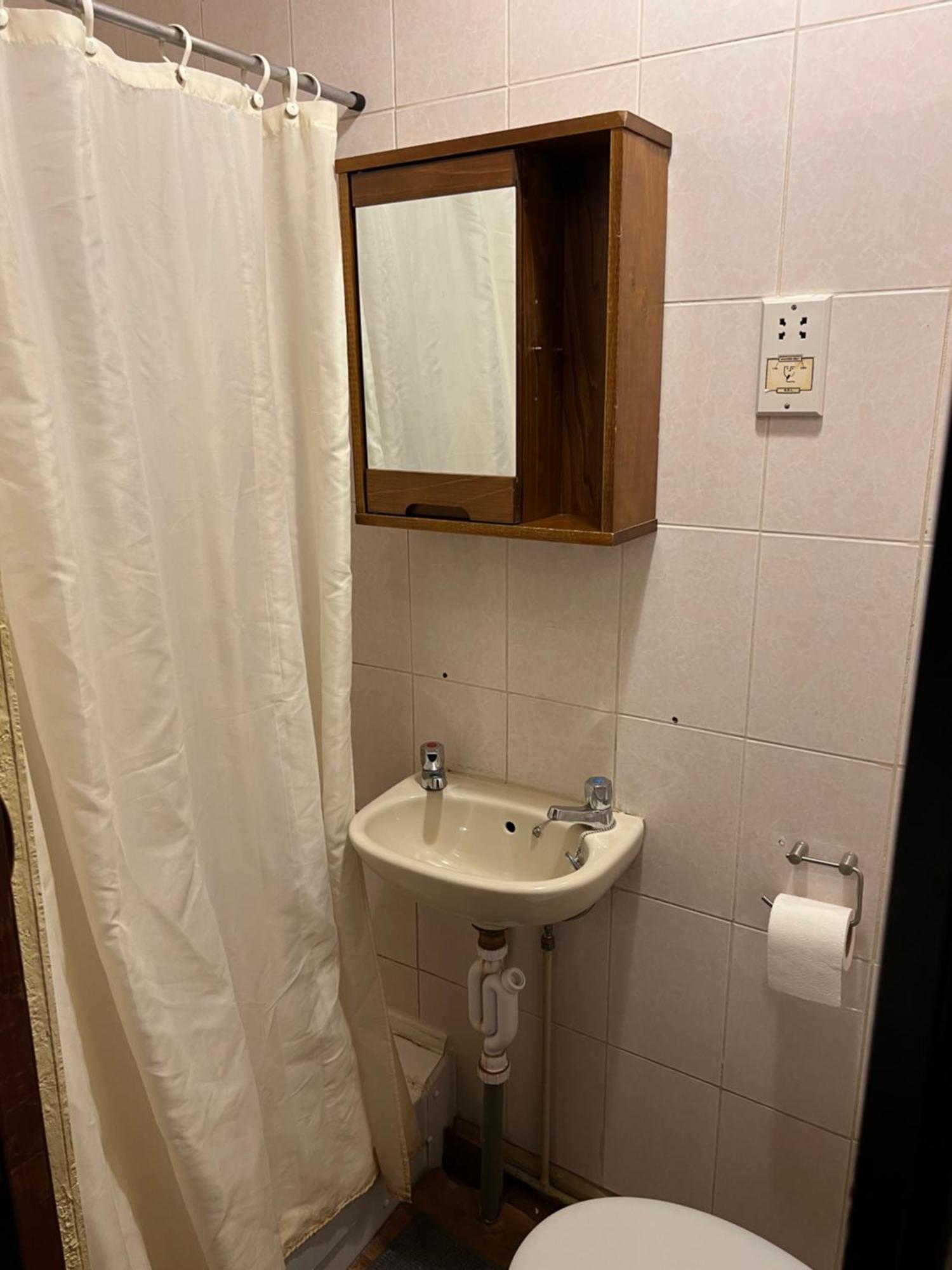 Barley Mow Hotel ポンテフラクト エクステリア 写真
