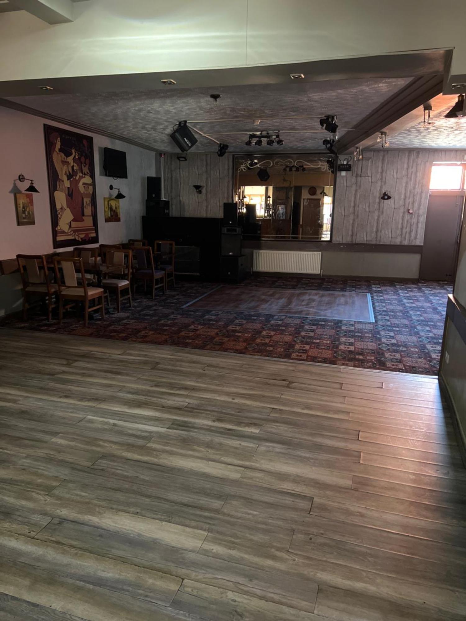 Barley Mow Hotel ポンテフラクト エクステリア 写真